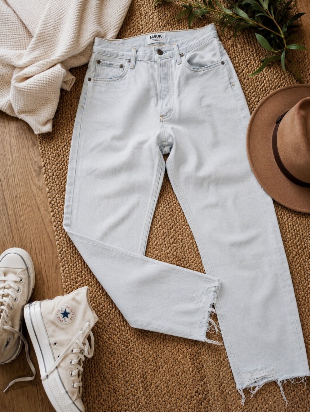 AGOLDE Meadow Jamie High Rise Straight Leg Jeans Light Wash Raw Hem 26
